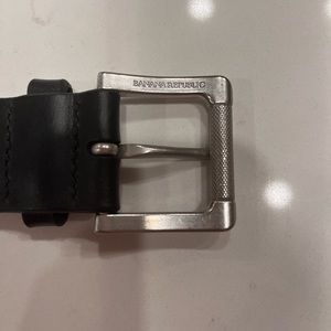 Banana Republic Men’s Leather Belt
